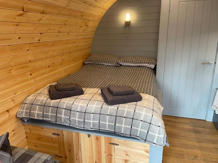 Bonny Wee Snug - Pod In Spean Bridge Apartment Exterior photo