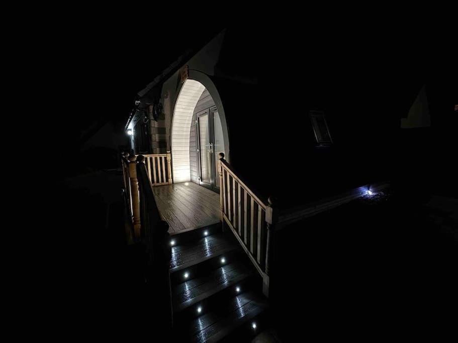 Bonny Wee Snug - Pod In Spean Bridge Apartment Exterior photo
