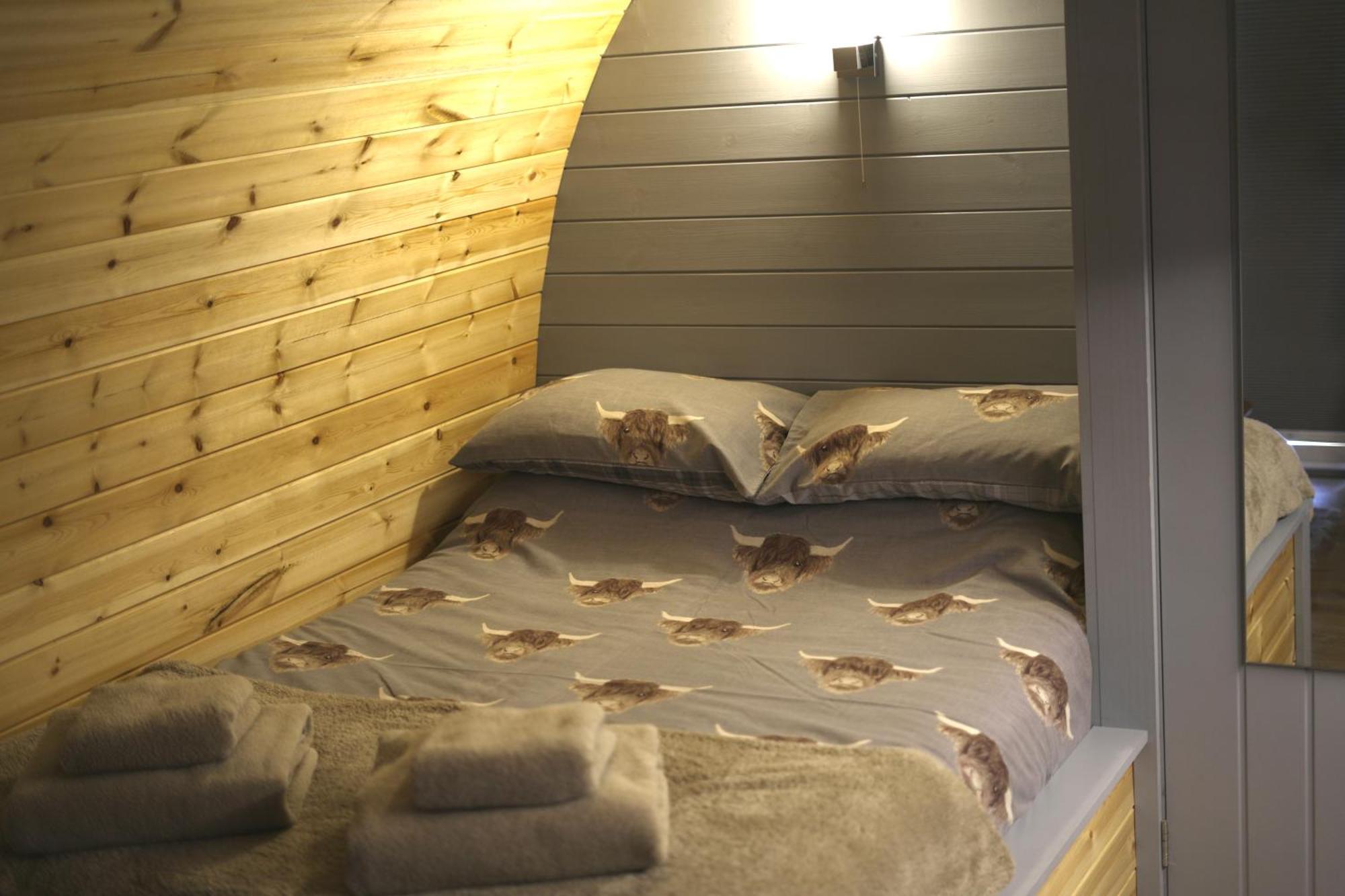 Bonny Wee Snug - Pod In Spean Bridge Apartment Exterior photo