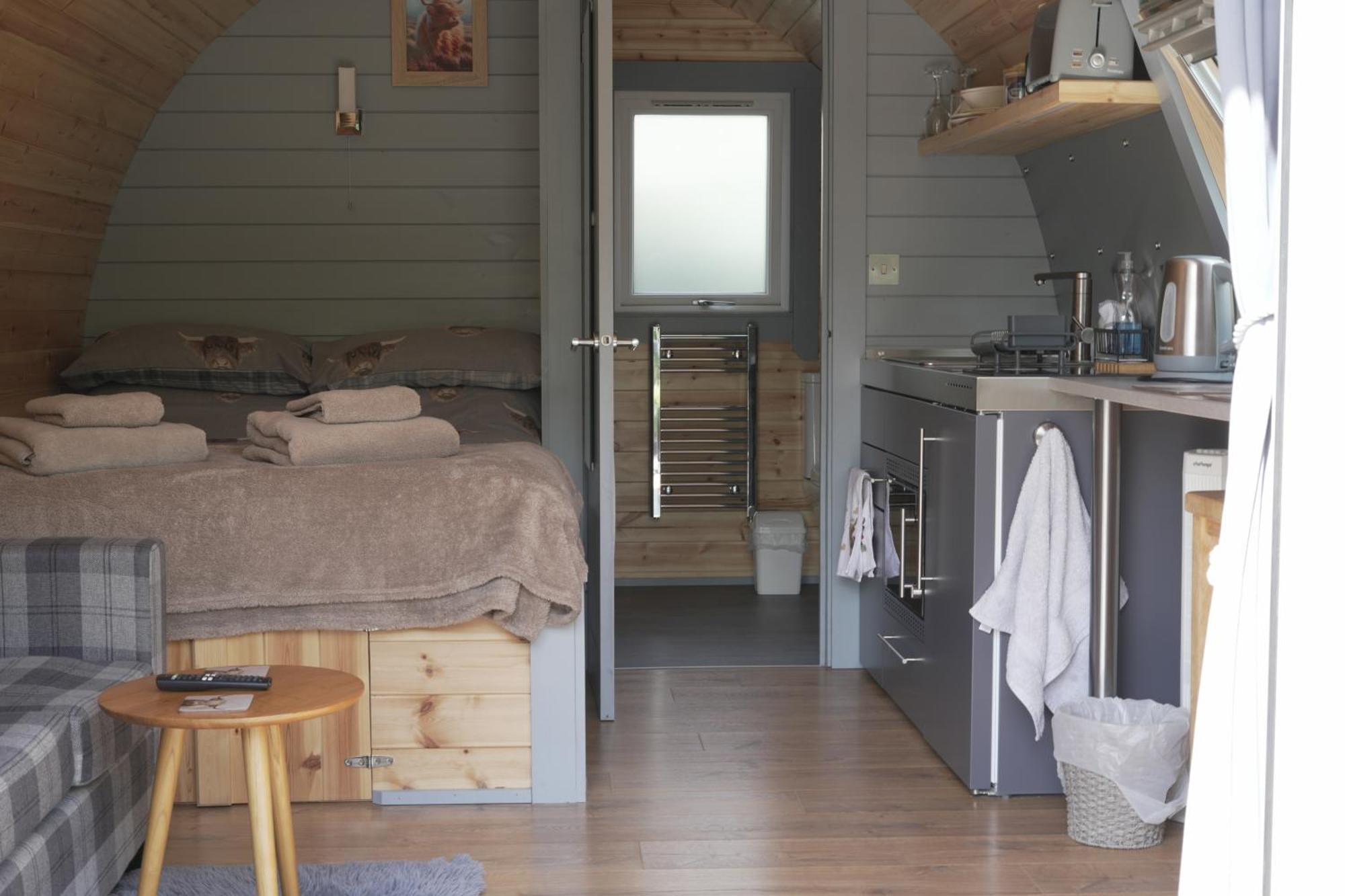 Bonny Wee Snug - Pod In Spean Bridge Apartment Exterior photo